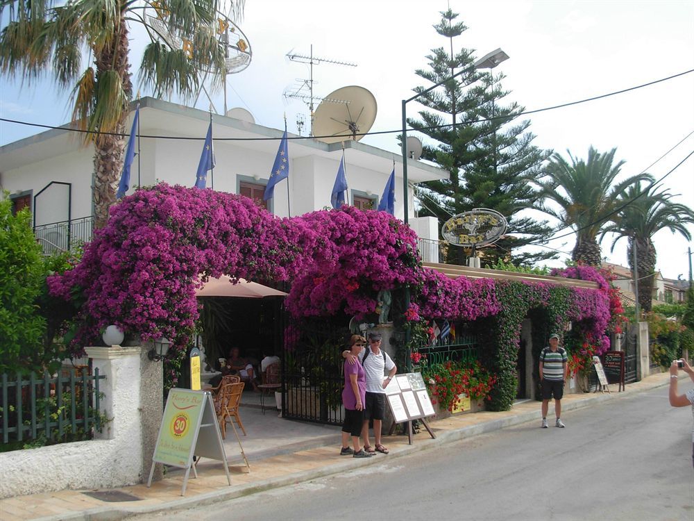 Feeloxenia Corfu Apartments 阿查拉维 外观 照片